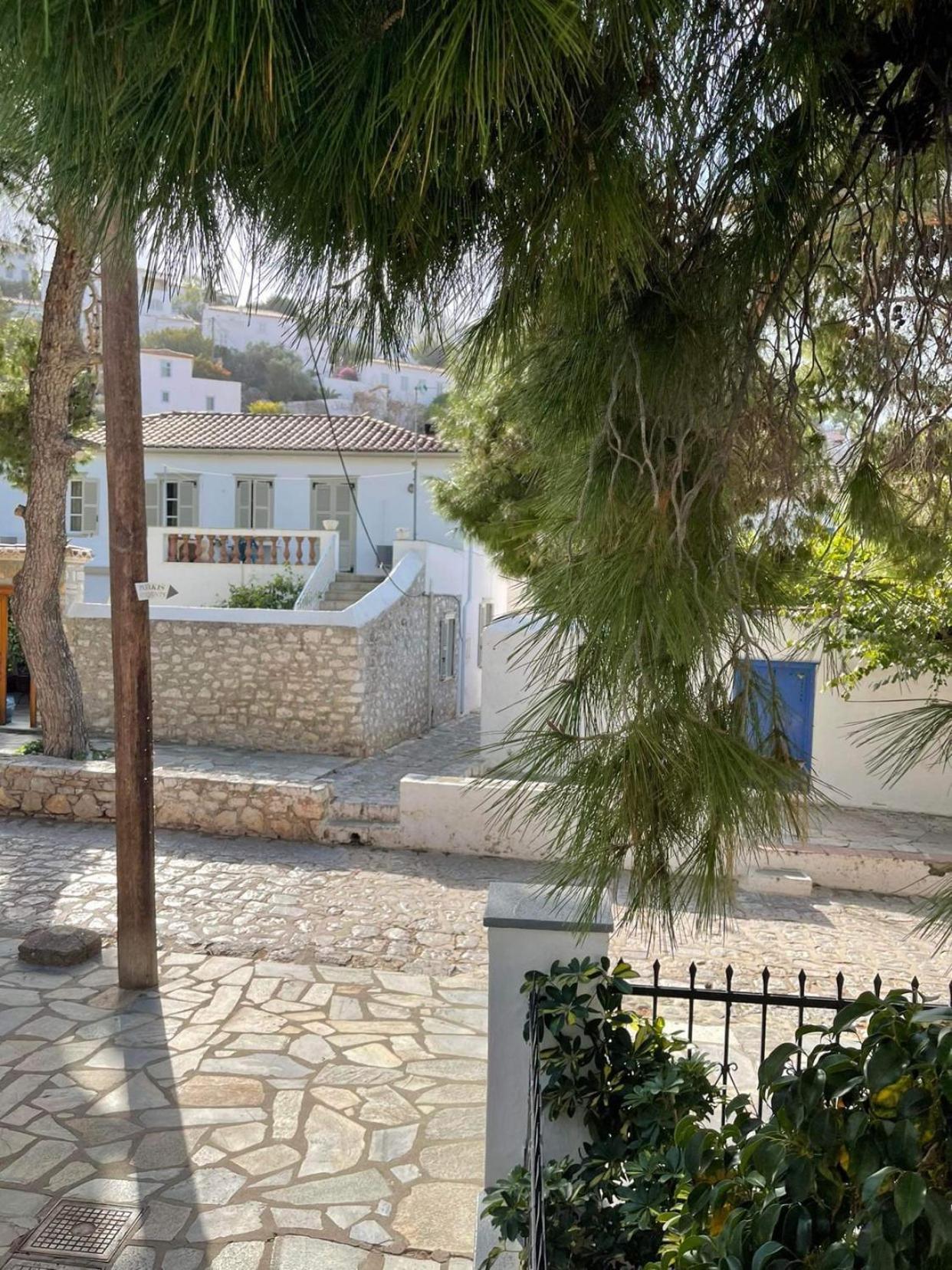 Piteoussa Plus Hydra Esterno foto